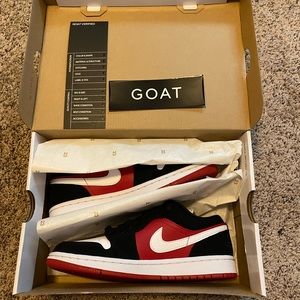 WMNS Air Jordan 1 Low- Size 7 “gym red black”